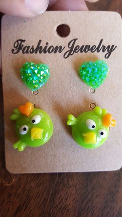 Earings