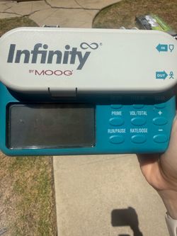 Infinity By Moog (Includes Charger)