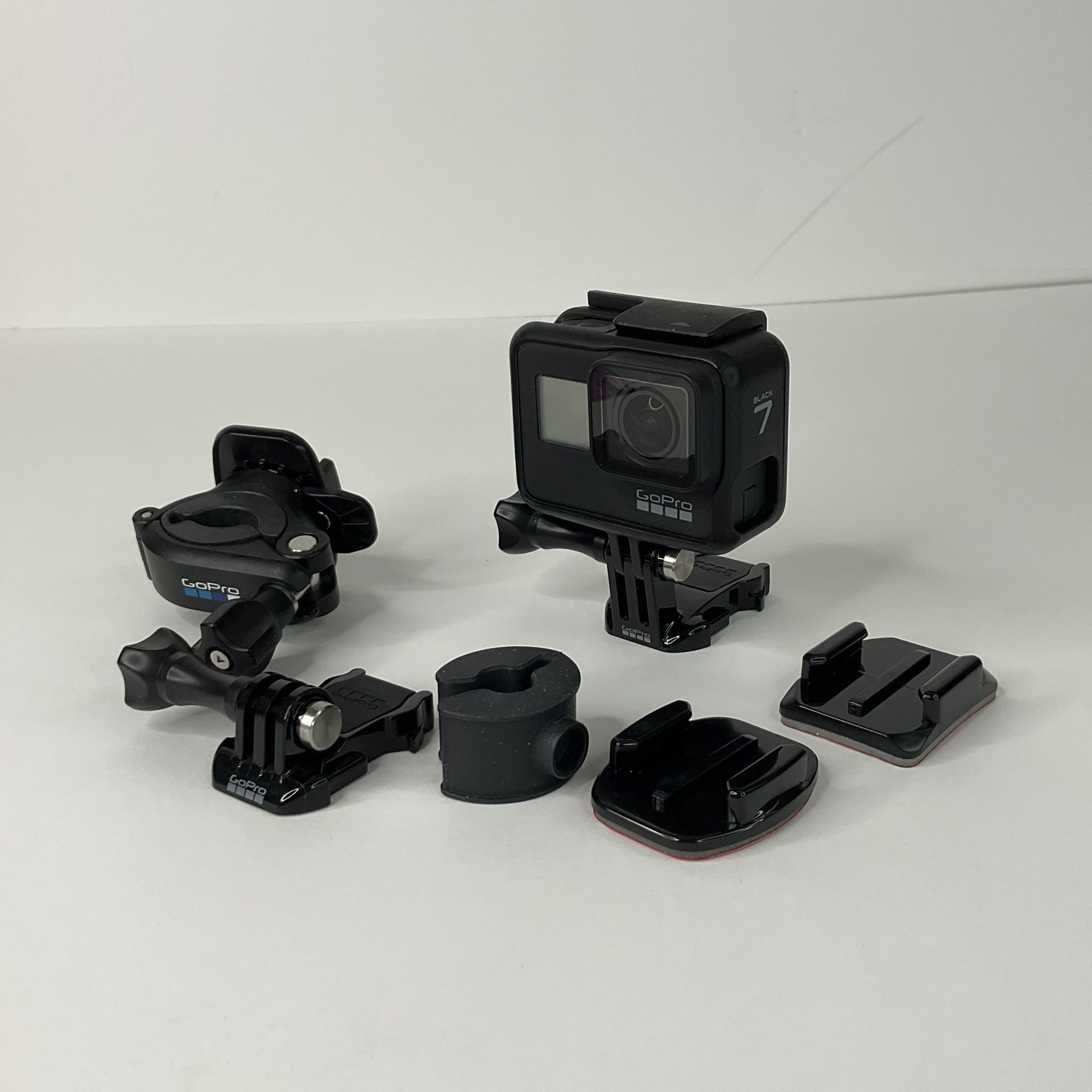 GoPro Hero 7 Black Action Camera w/accessories