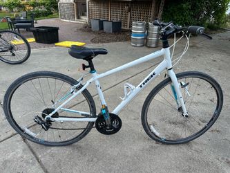 Trek 7.2 FX Series 17”