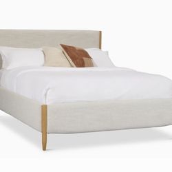 UPHOLSTERED QUEEN BED FRAME 