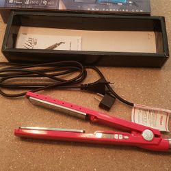 Fast Liss Flat Iron Nano Titanium NIB