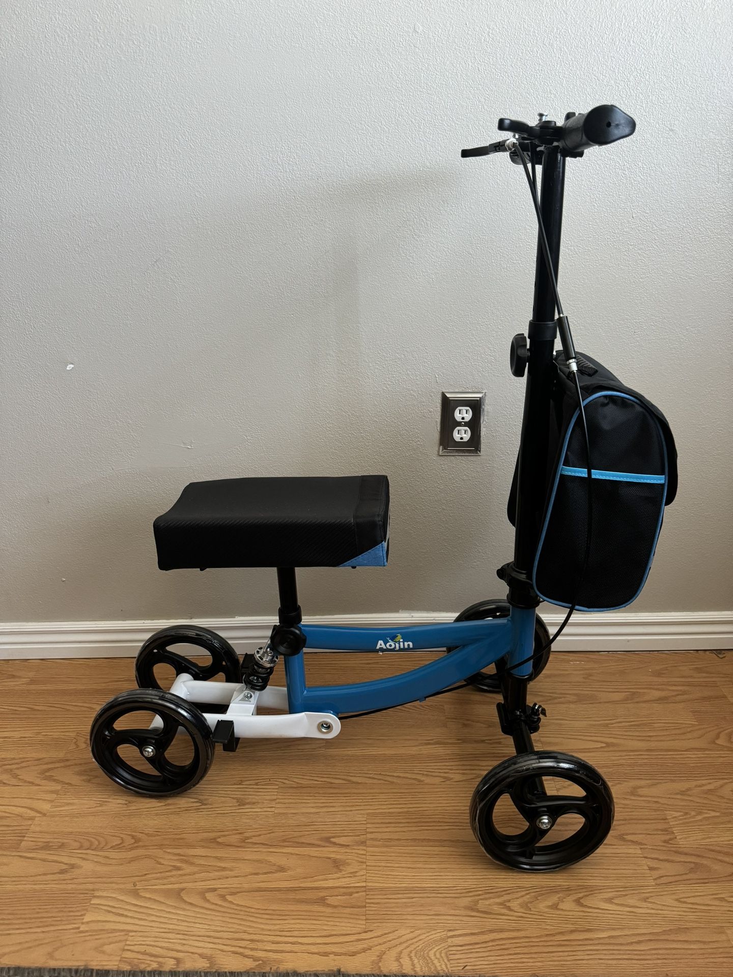 Knee Scooter Brand New