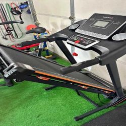 language out Life Fitness Treadmill - Gym-Level Exercise Equipment