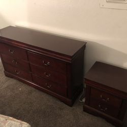 Dresser/ Night Stand