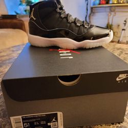 Jordan Retro 11 Size 5.5y