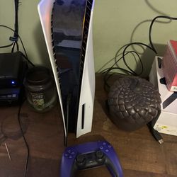 PS5 1TB With Purple Controller and A Few Games