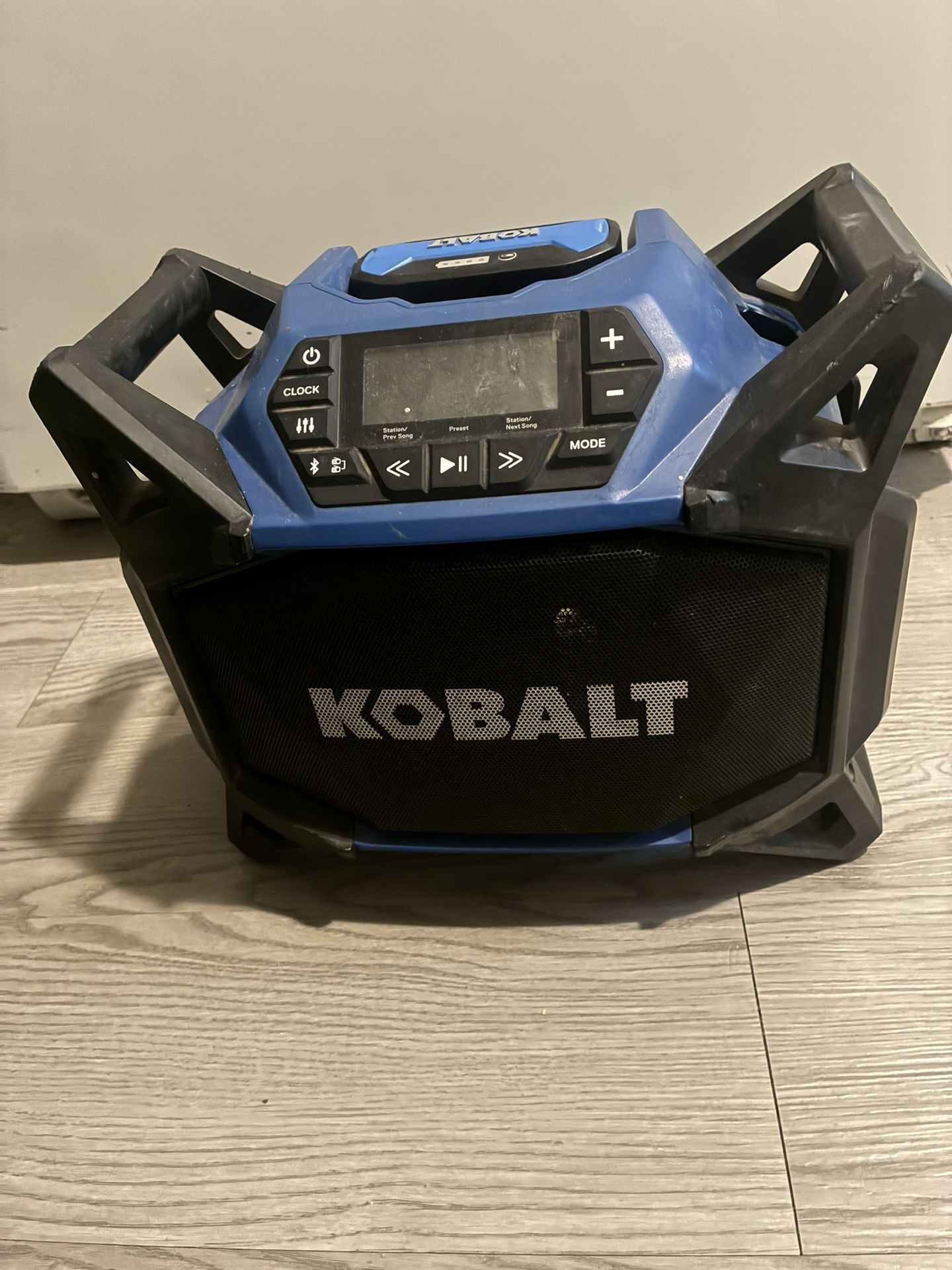 Kobalt 40 Volt Stereo And 4AH Battery