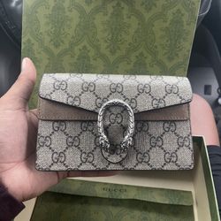 GUCCI - GG MARMONT LEATHER SUPER MINI BAG for Sale in San Diego, CA -  OfferUp