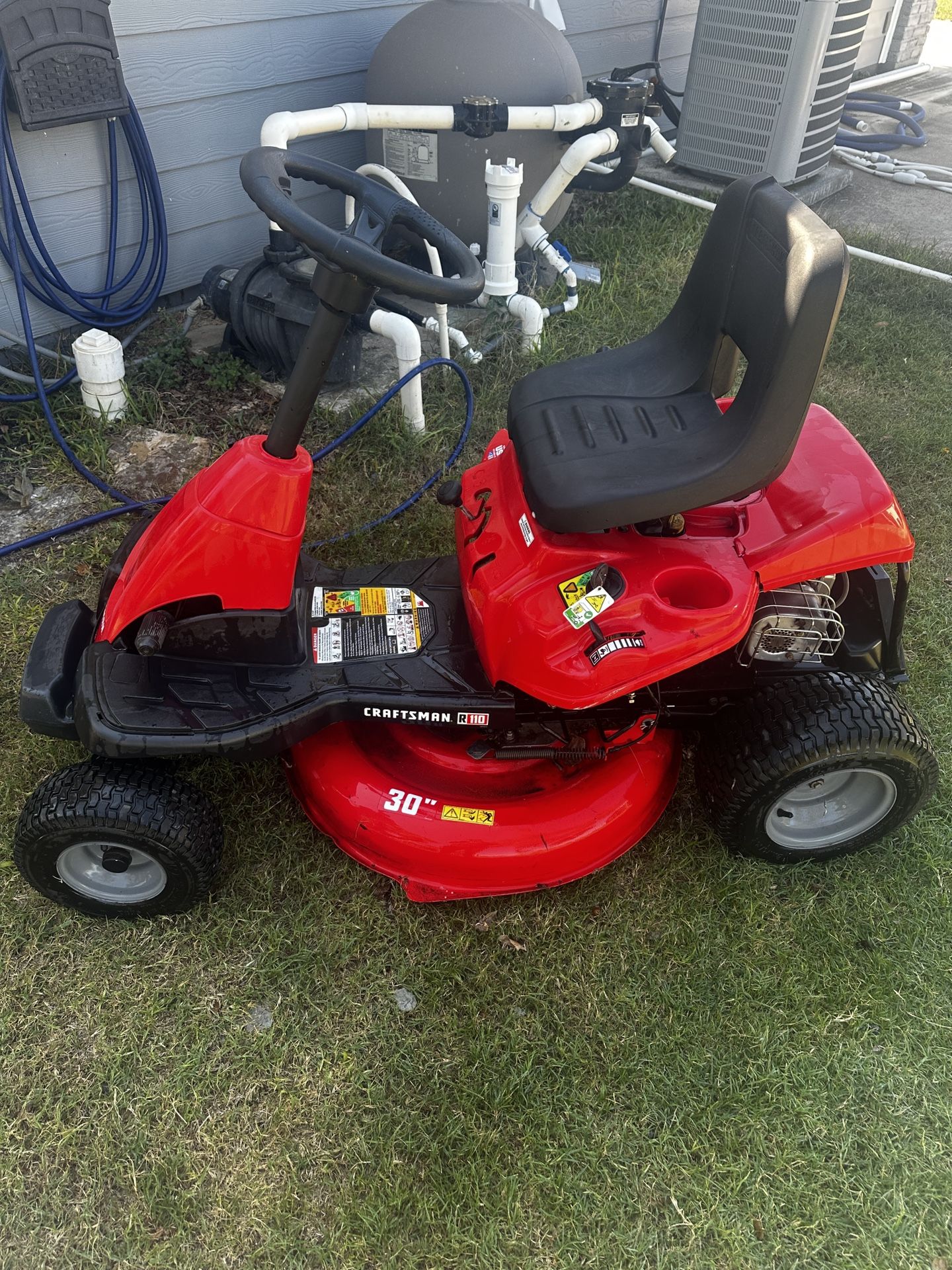 Craftsman R110 Riding Mower for Sale in San Antonio, TX - OfferUp