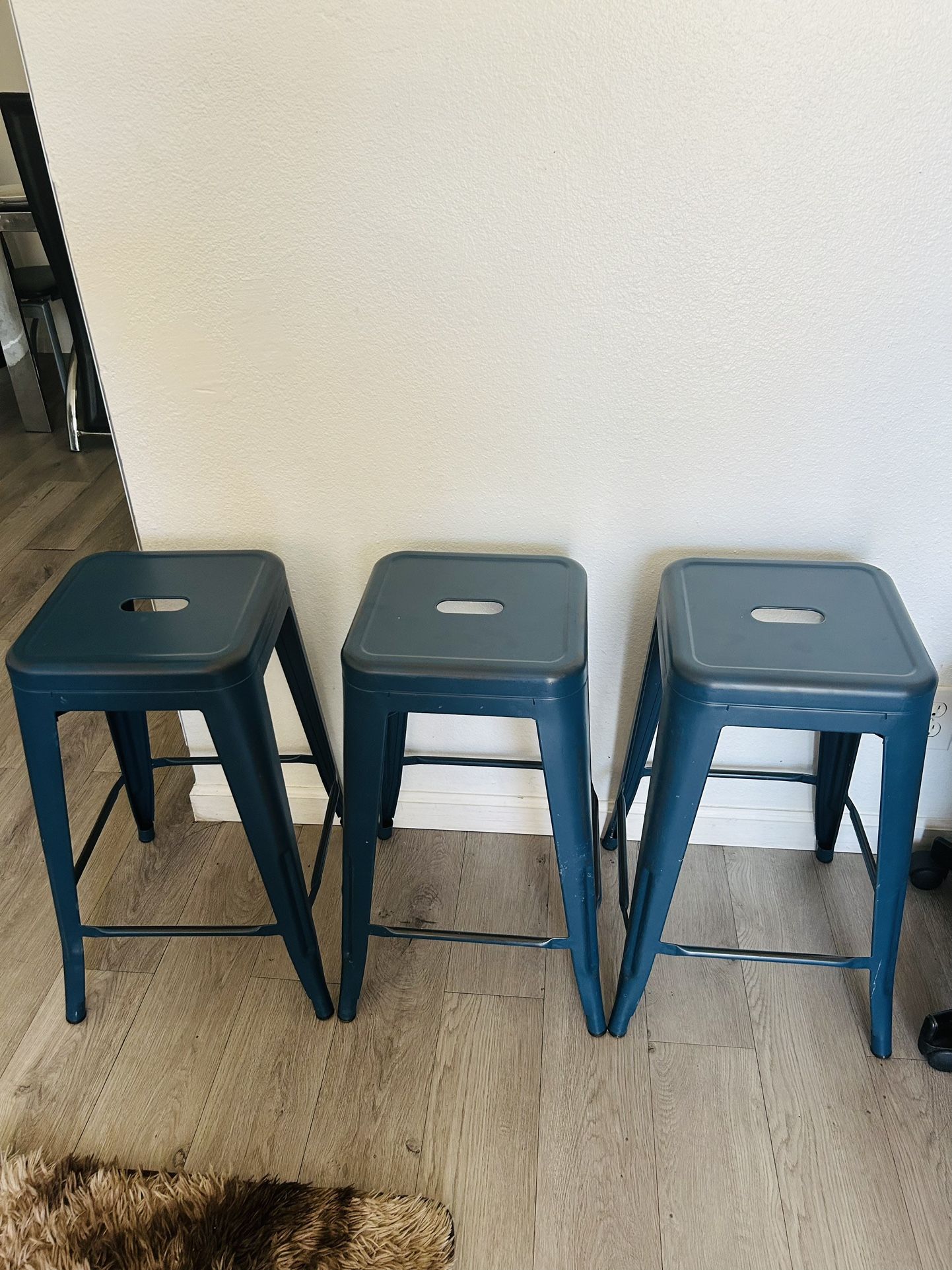 Flash Furniture ET-BT3503-24-AB-GG 24" Distressed Antique Blue Stackable Metal Indoor / Outdoor Backless Counter Height Stool with Square Drain Seat