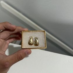 10k Moneybag Earrings 