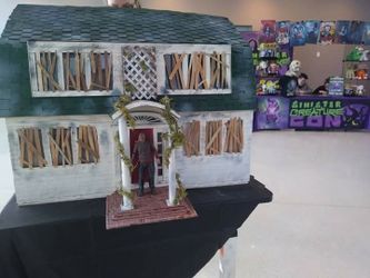 Freddy Krueger Elm Street doll house.