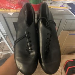 Tap Shoes 