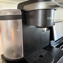 Keurig Coffee/ Latte maker 