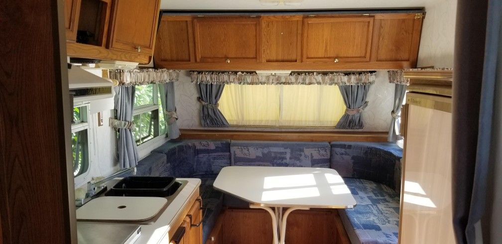 Aerolite Travel Trailer 21ft