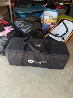 4Moms Breeze Portable Playard Playpen + Carry Bag