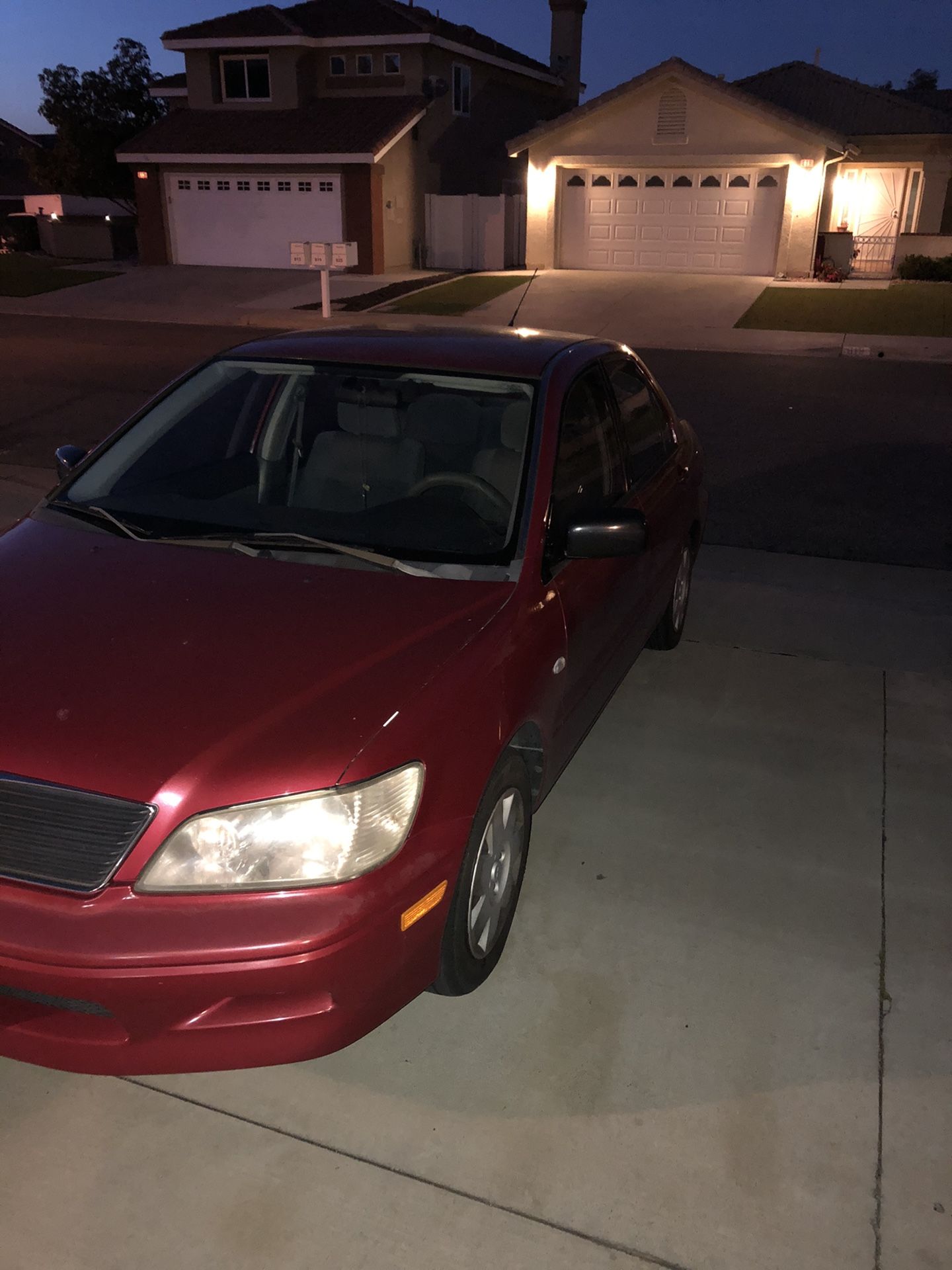 2002 MITSUBISHI LANCER... 4 CYL... CLEAN TITTLE...