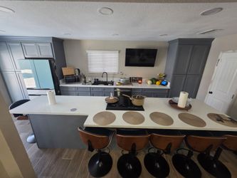Kitchen Cabinet And Quartz