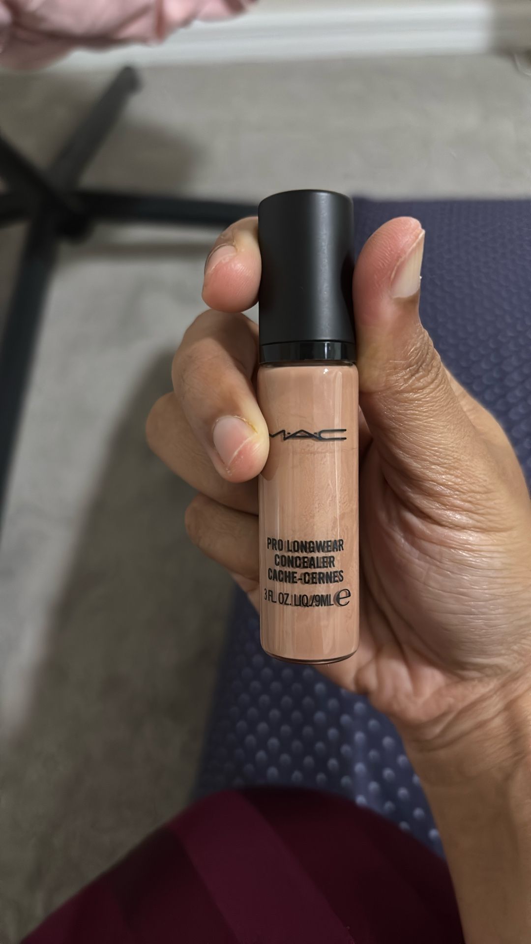 MAC Pro Long Wear Concealer NW30