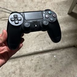 New PS4 Controller 