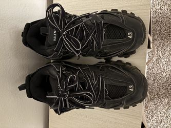 Balenciaga track runners