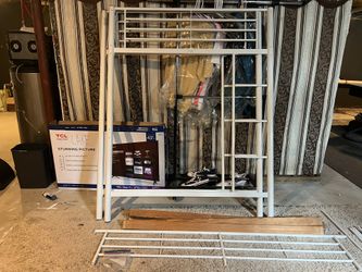 Full over queen bunk bed