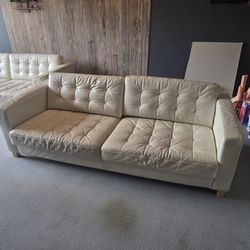 2 Sofas