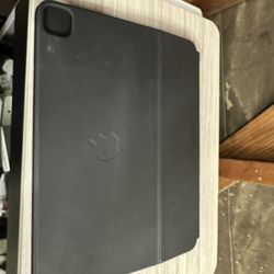 IPad Magic Keyboard 12.9” Gen 3/4/5/6