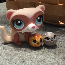 LPS Ferret and Roller Roos