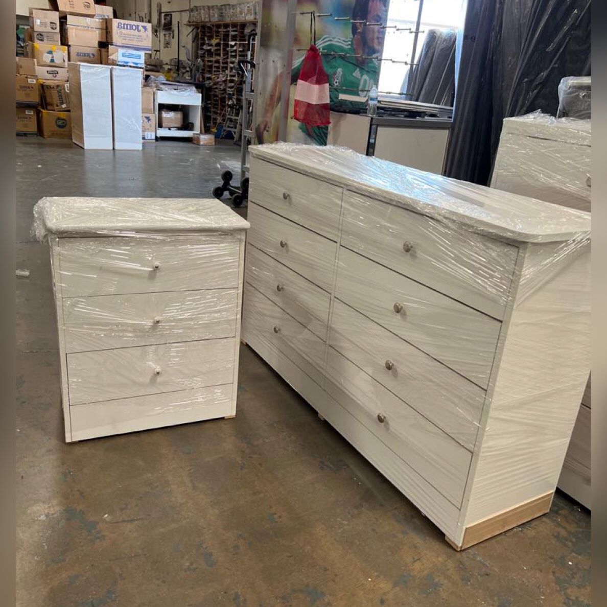 Set Dresser