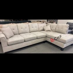 Living Room Modern  Sectional Sofa  // Limited Time Offer 