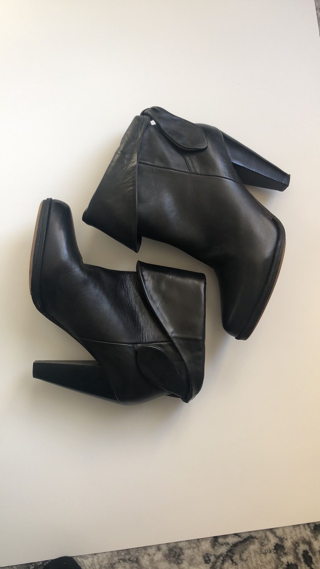 Jeffrey Campbell Leather Booties Size 8