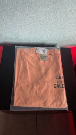 Gallery Dept. Logo Tee - Peach / Light Orange (Size Medium)