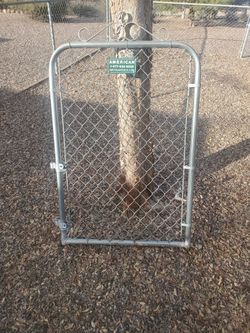 Standard Gate 2 .5' X 4'