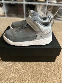 Boys Jordan Max Aura 3