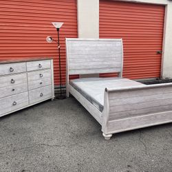 Queen Bedroom Set Including Bed Frame , Box Spring And Dresser