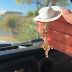 Llaveritos 🤠 Car Keychains