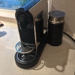  Nespresso Machine 