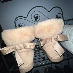 Juicy Couture Boots 