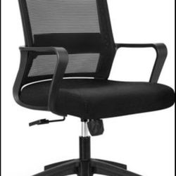 Ergonomic office Chair - Like New