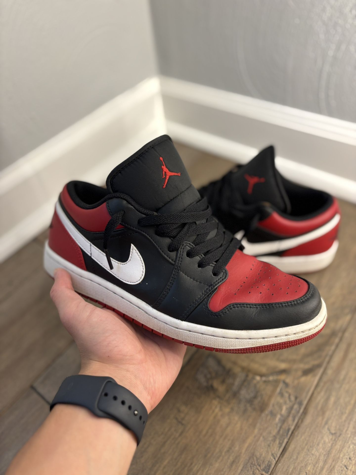 Air Jordan 1 Low “Alternate Bred Toe” Size 9 US
