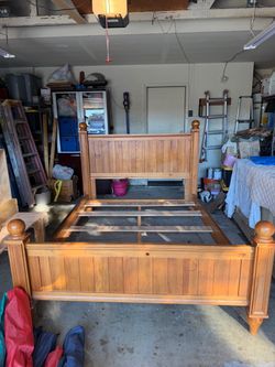 Bed frame queen size