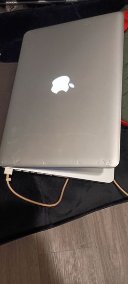 Apple MacBook Pro 13" mid 2012 model: A1278 Core i5 2.4GHz 4GB