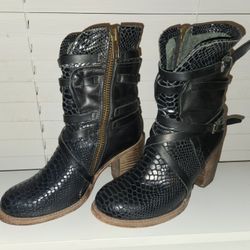 Freebirds Baker Boots