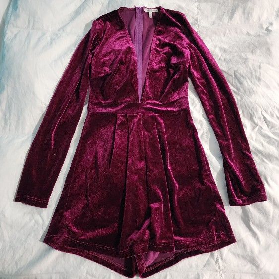 Charlotte Russe Romper Robe