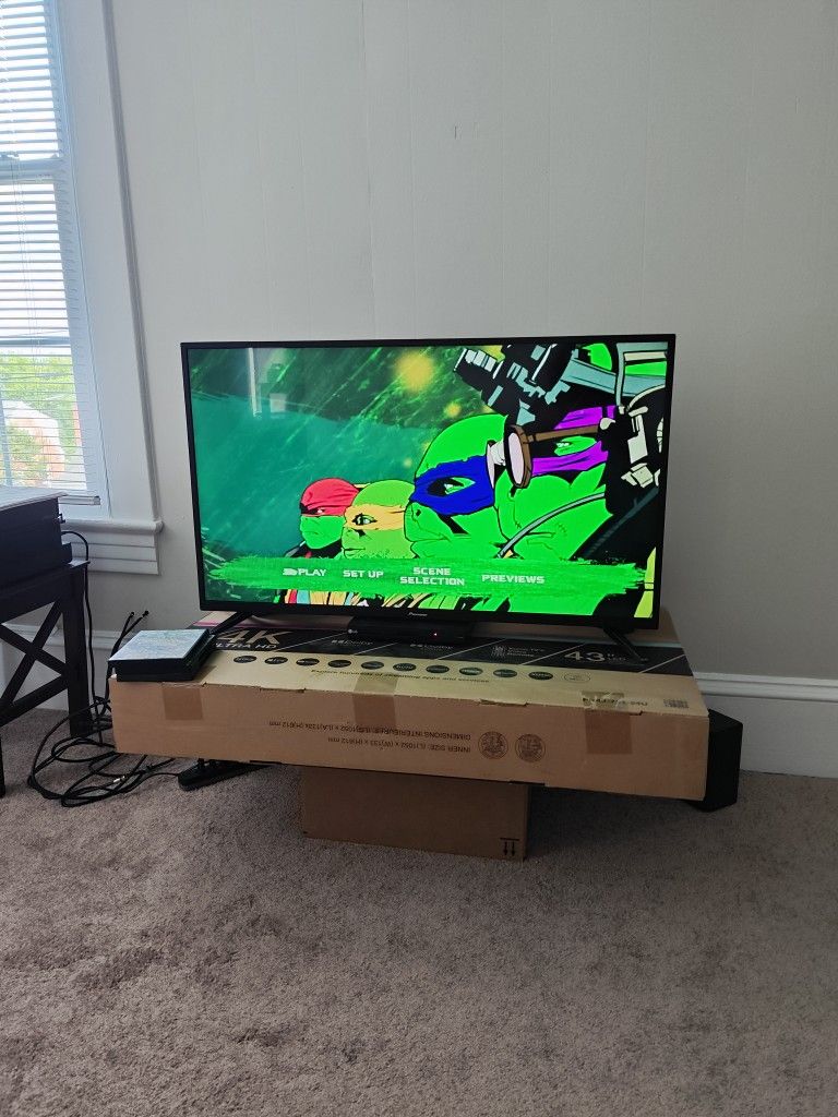 43" Pioneer Xumo TV 4K Resolution