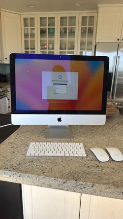 MAC Desktop Computer