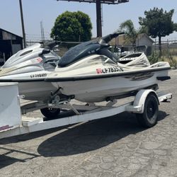 Wave Runner Yamaha Jetski Xl 1200