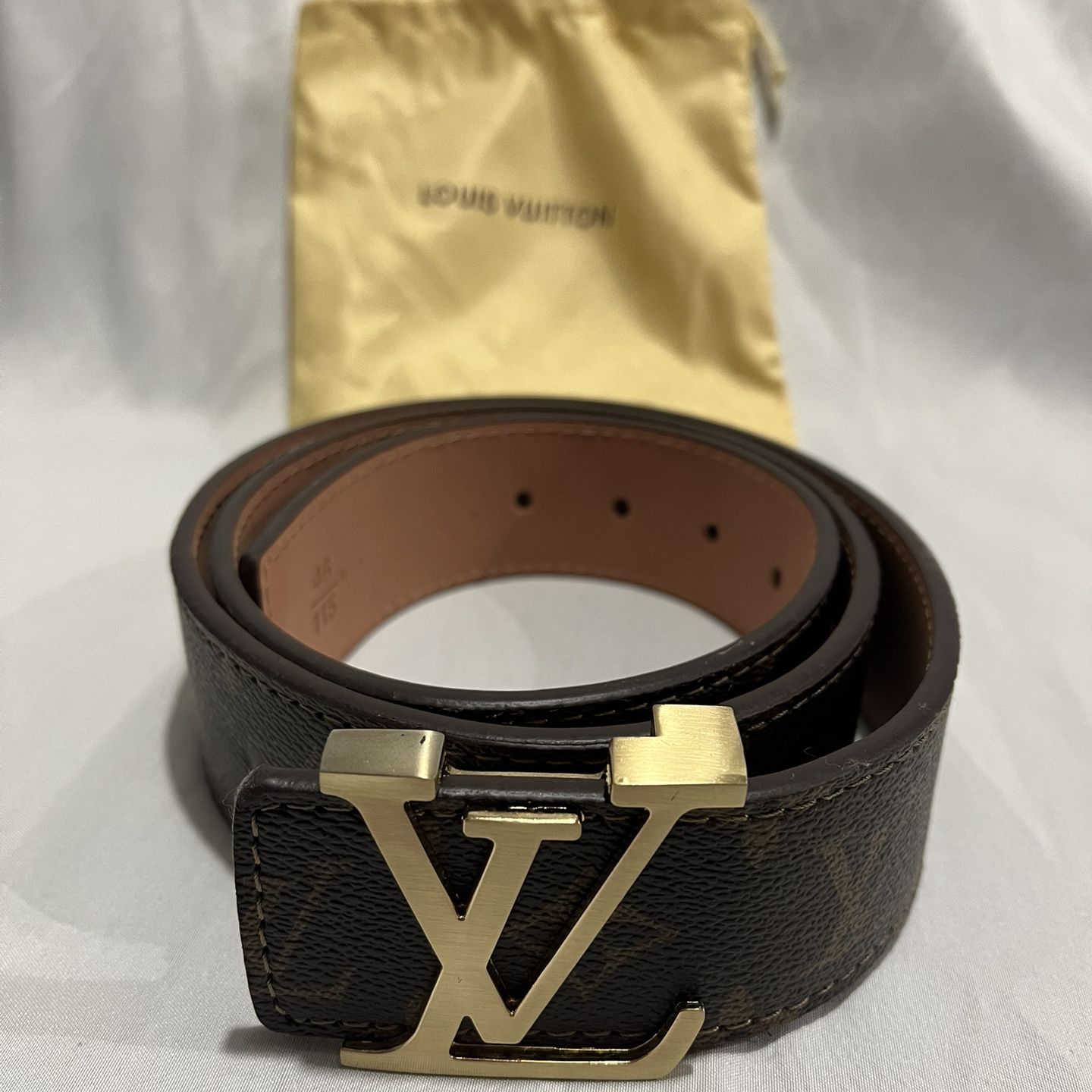 Louis Vuitton Belt for Sale in Humble, TX - OfferUp